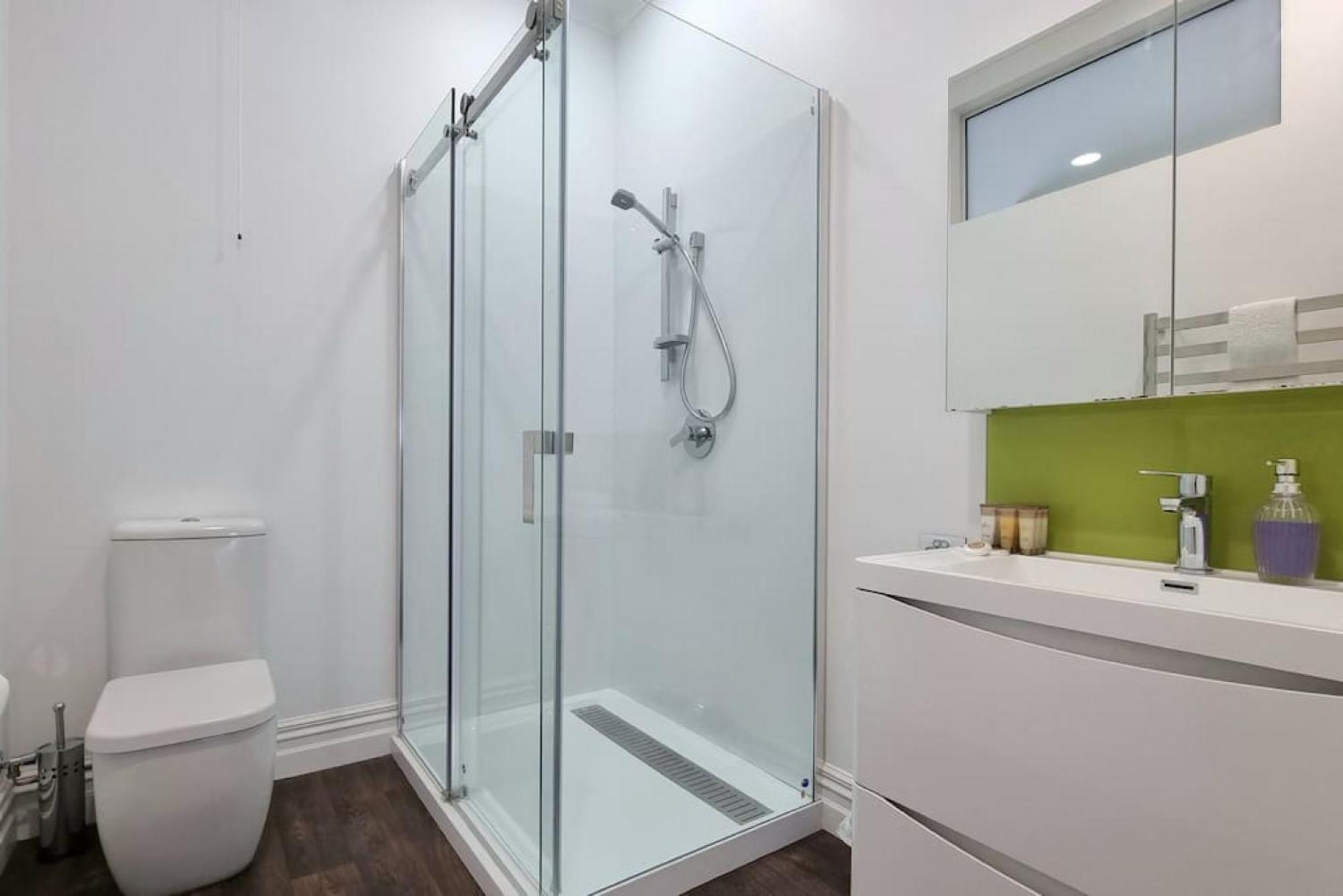 Central Auckland 5-Bedroom Villa With Free Parking Екстериор снимка
