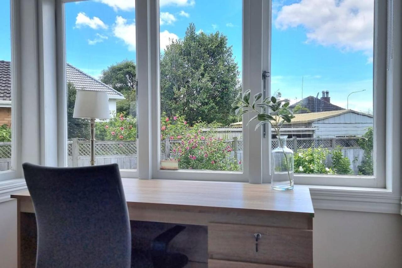Central Auckland 5-Bedroom Villa With Free Parking Екстериор снимка