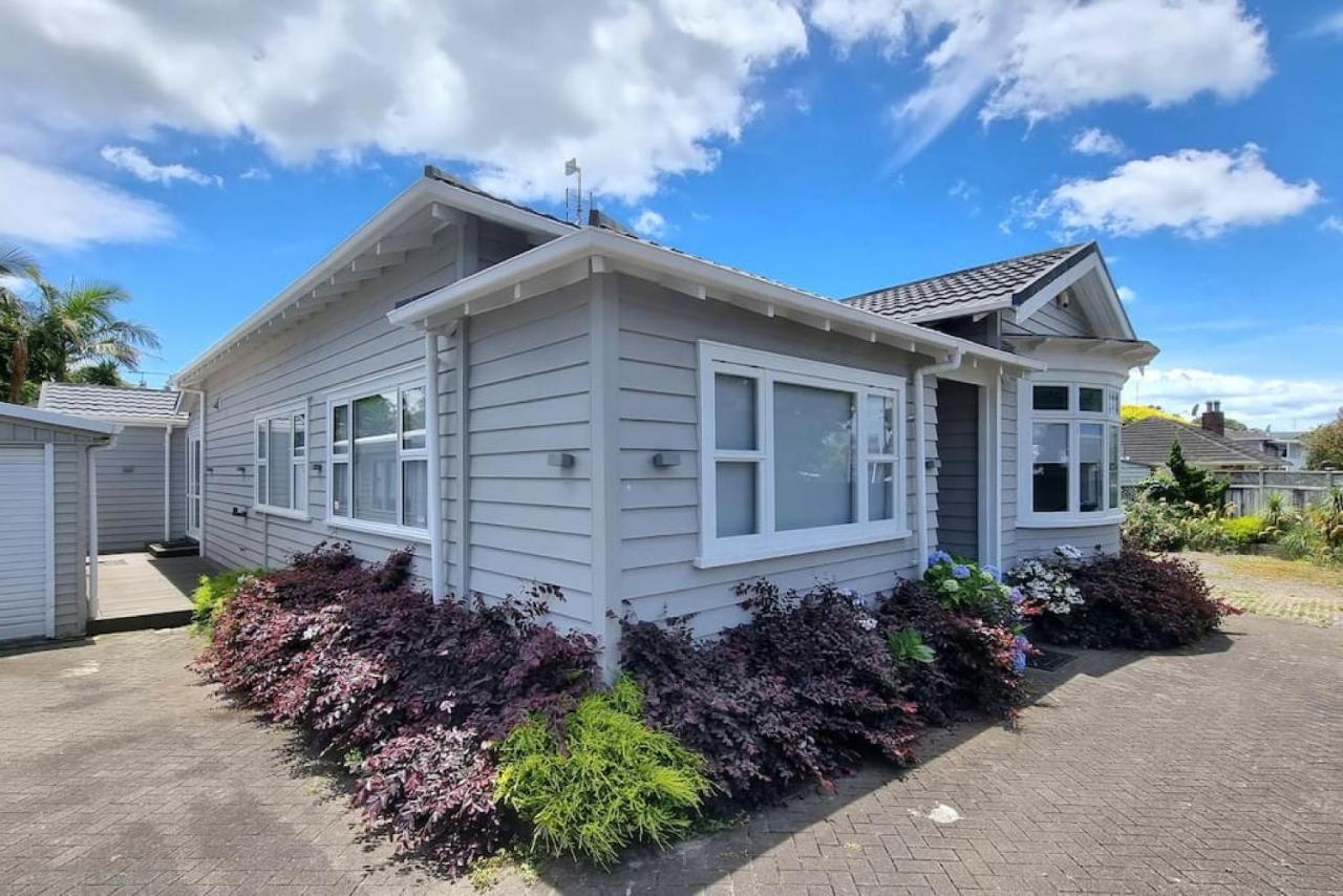 Central Auckland 5-Bedroom Villa With Free Parking Екстериор снимка